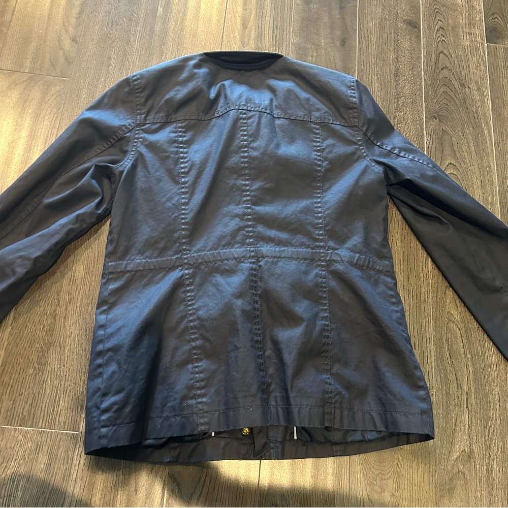 Tommy Hilfiger Navy Blue Utility Jacket with Structured Fit - Picture 6 of 9